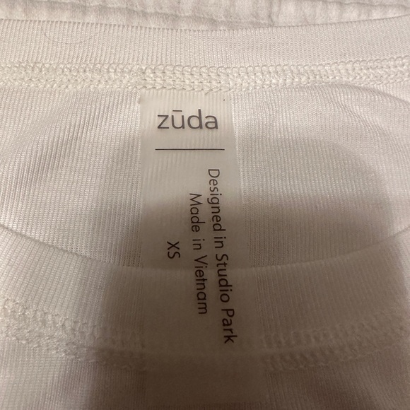 Zuda Asymmetrical Tank - NWOT - Size XS - Picture 8 of 11